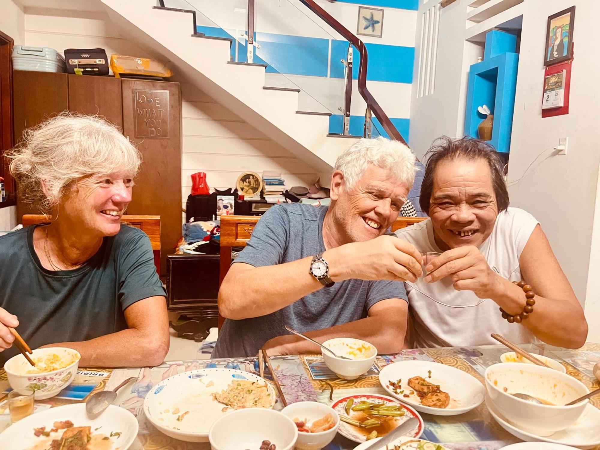 Golden Lantern Tam Thanh Homestay Tam Kỳ Buitenkant foto